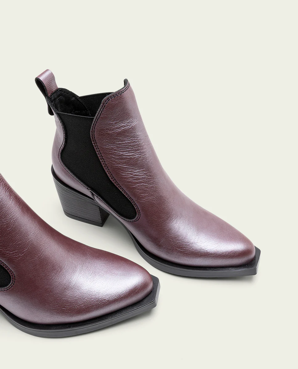 BOTINES COWBOY DE PIEL BURDEOS METALIZADA FANNY - Image 5