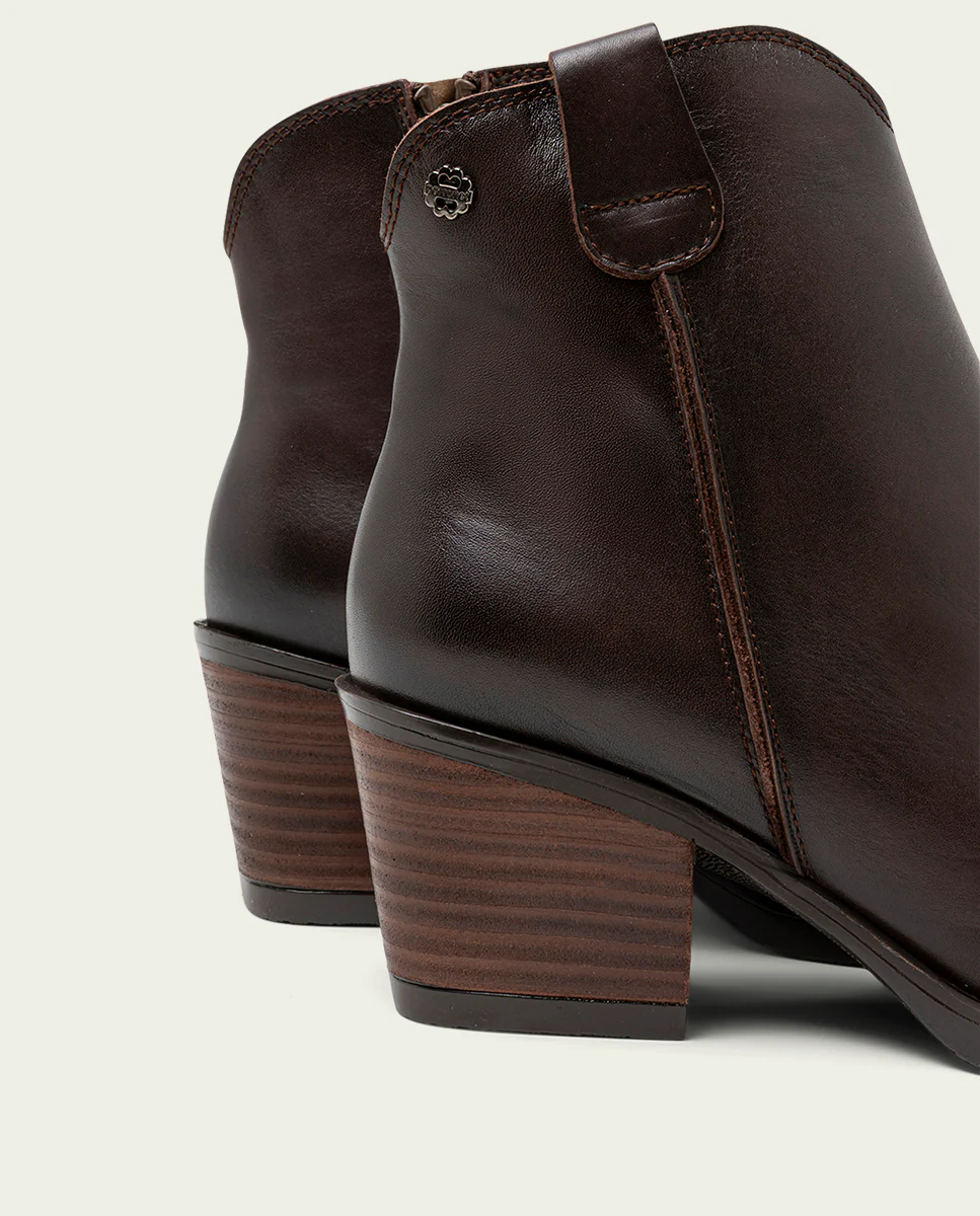 BOTINES COWBOY DE PIEL MOKA CON CREMALLERA FRIDA - Image 8