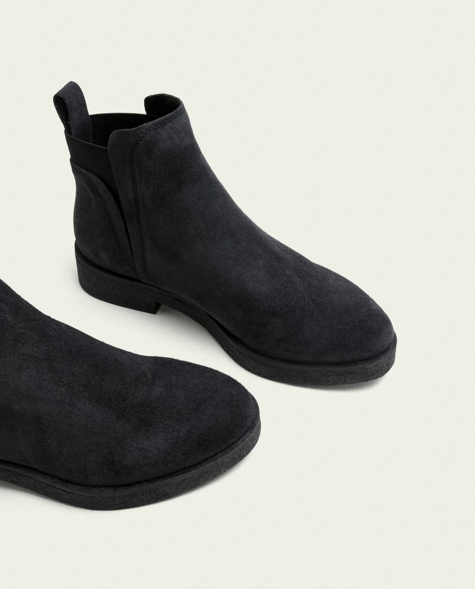 BOTINES DE PIEL CARBÓN CON ELÁSTICOS ANNA - Image 4