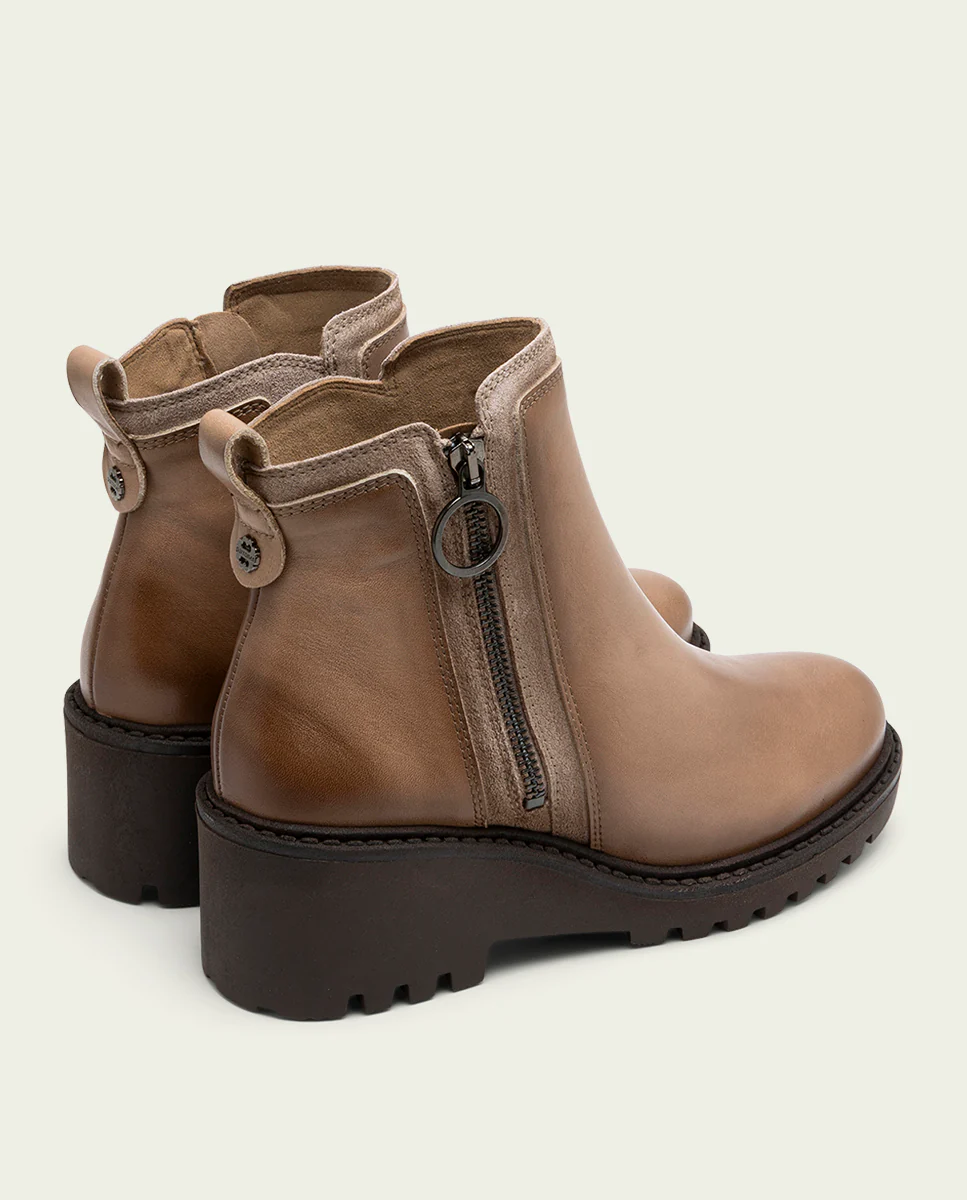 BOTINES DE PIEL CON CUÑA Y CREMALLERA TAUPE ELSA - Image 3