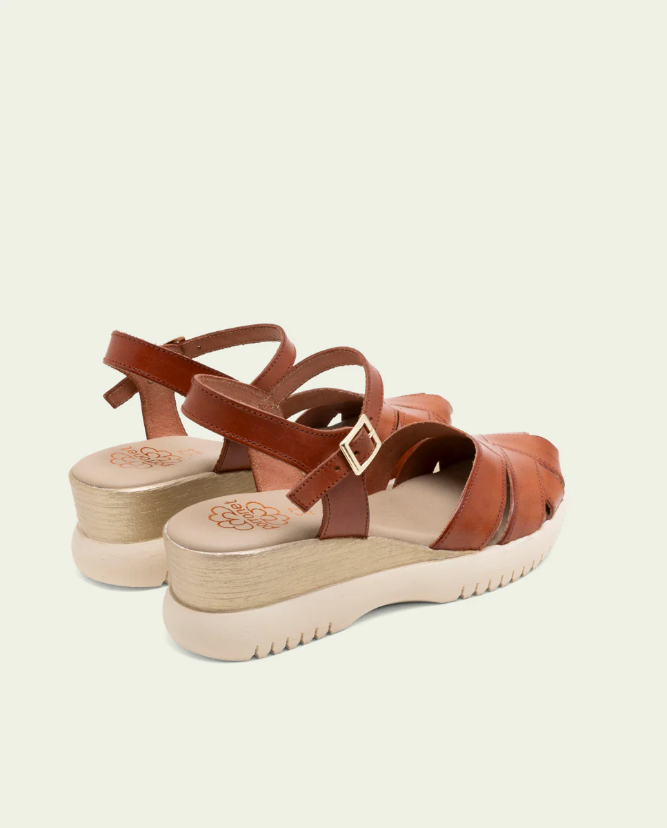 SANDALIA DE CUÑA DE PIEL EMILIA CUERO - Image 3