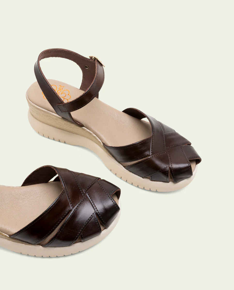 SANDALIA DE CUÑA DE PIEL EMILIA MOKA - Image 4