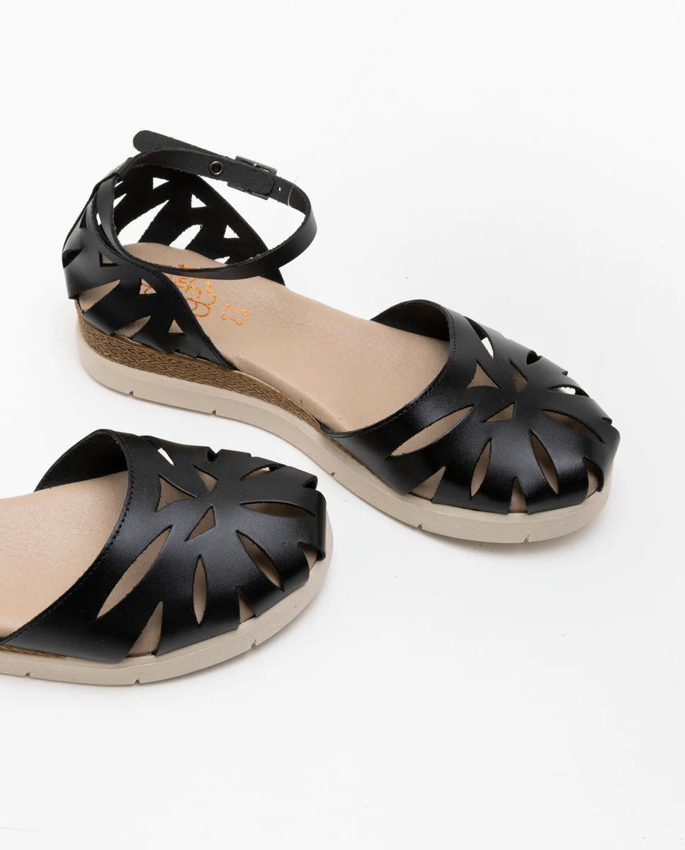 SANDALIA DE CUÑA DE PIEL FEDERICA NEGRO - Image 4